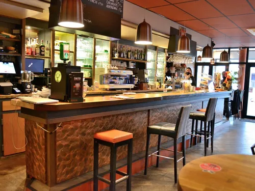 Consommation en mode assis : qu'en pensent les clients ?